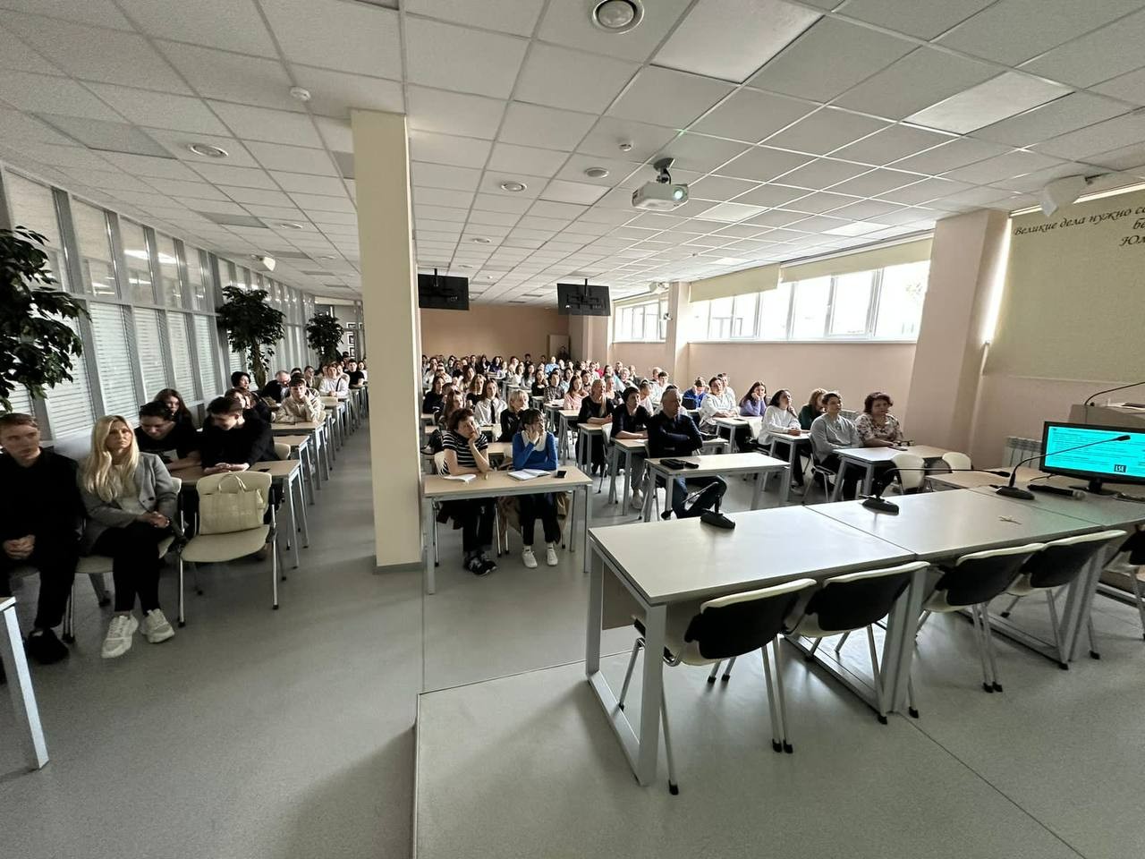 22 ������ � ��������� ����������, ��������� � �������� ������ ���� �������� ������.