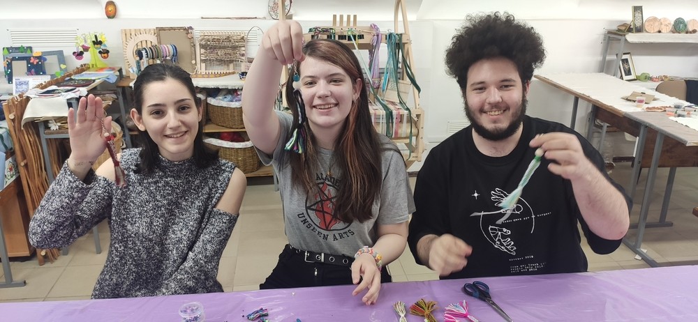 Творческие будни Творческие будни