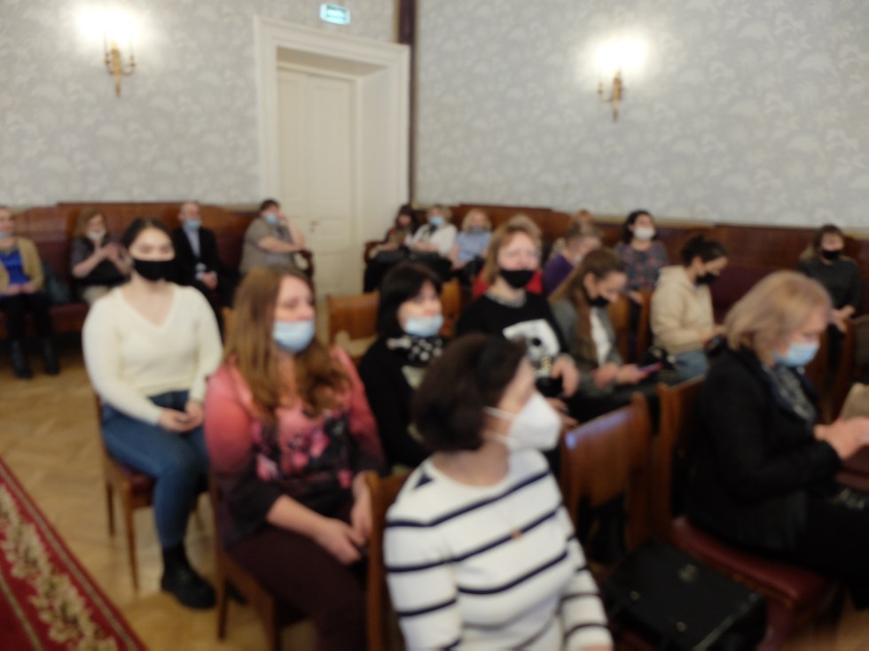 ����������� ����� ������ 8 �����.