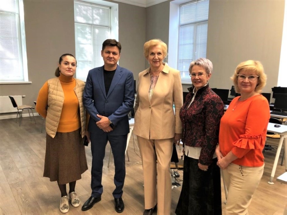 В ИФМиБ КФУ завершилась первичная специализированная аккредитация 2022 года В ИФМиБ КФУ завершилась первичная специализированная аккредитация 2022 года