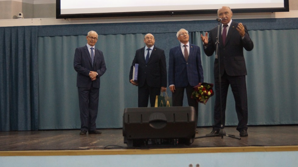 �������ң ����� �ә��ә��