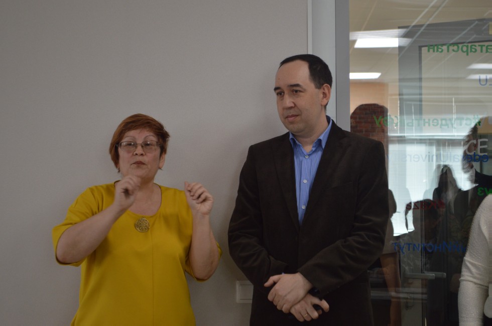 ����� ��������� ���� ������������� 