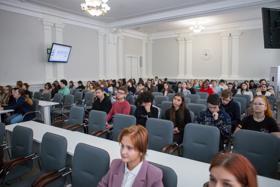 ����� ������� � ���������� ������������: � ���������� ��������� ��������� �������� ���� � ������� ����