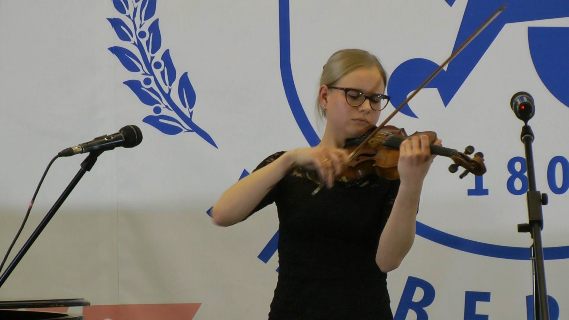 Гениальная музыка Чайковского прозвучала на музыкально-образовательном лектории Гениальная музыка Чайковского прозвучала на музыкально-образовательном лектории