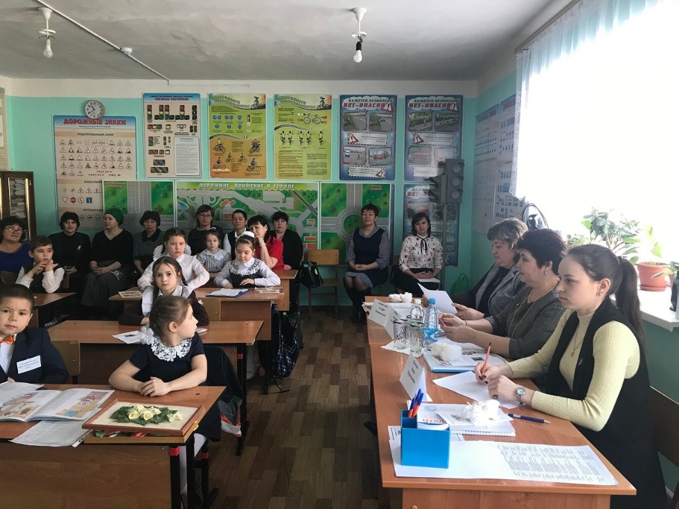 ��������������� ������-������������ ����������� ���������� '����� � ��������: ������ ������� ��������������'