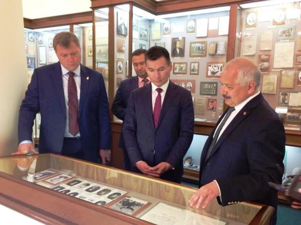 Acting governors of Astrakhan Oblast and Republic of Kalmykia visited Kazan University ,Astrakhan Oblast, Republic of Kalmykia