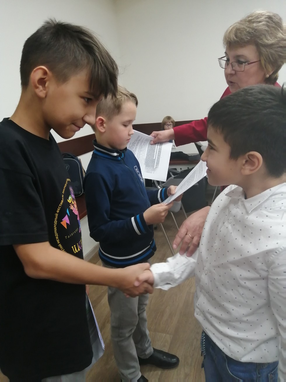 В детском театре КФУ 'Радуга' юные актеры работают над новым спектаклем В детском театре КФУ 'Радуга' юные актеры работают над новым спектаклем