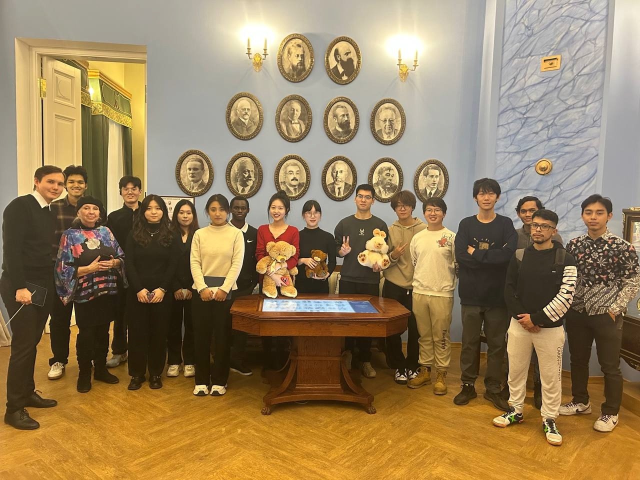 Студенческий научный кружок Полимирие Студенческий научный кружок Полимирие