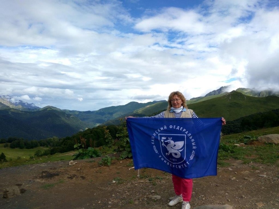 ��������� ��������� ����������, ��������� � �������� ������� ������� �������������� ����� 5000 ������ �������� �������