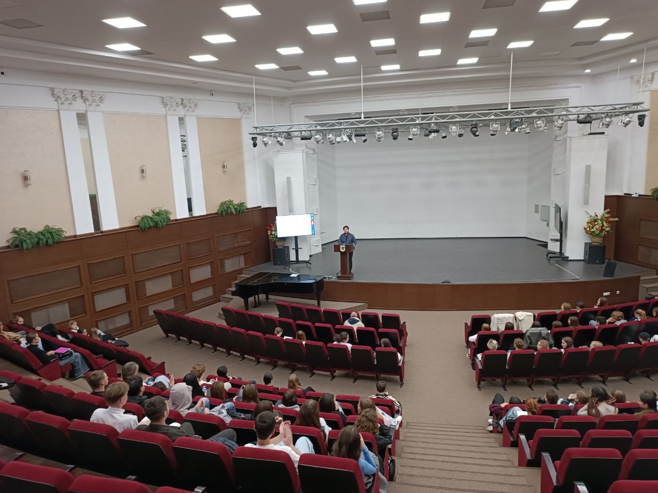 Профилактика экстремизма и недопущение участия в несогласованных публичных акциях Профилактика экстремизма и недопущение участия в несогласованных публичных акциях