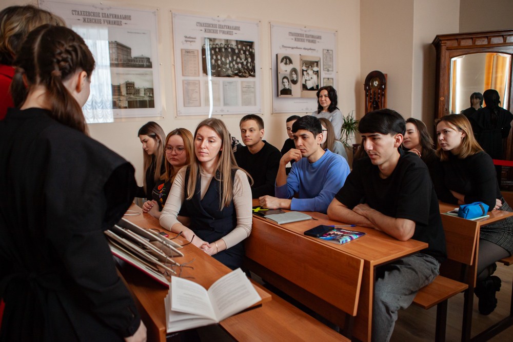 Ученица школы 'Университетская' Залина Латыпова стала победителем Республиканской олимпиады школьников по технологии Ученица школы 'Университетская' Залина Латыпова стала победителем Республиканской олимпиады школьников по технологии