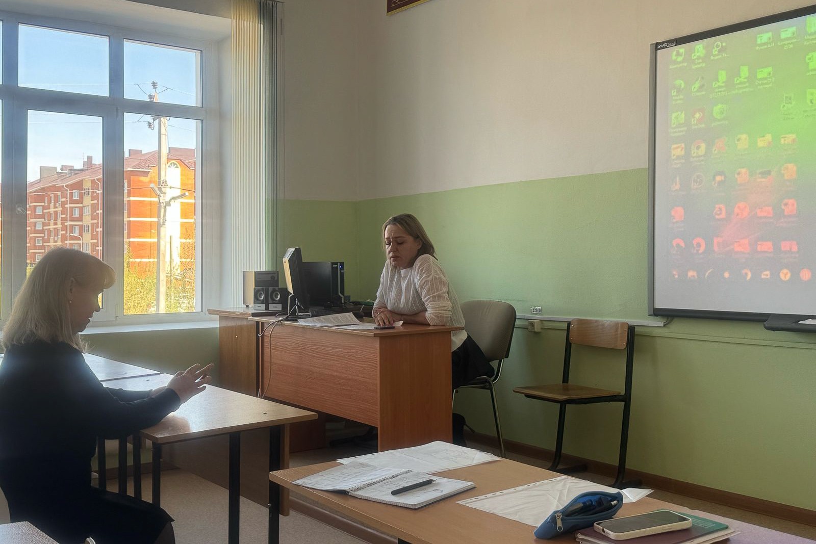 Как предупредить случаи суицидального поведения школьников, обсудили на круглом столе Как предупредить случаи суицидального поведения школьников, обсудили на круглом столе