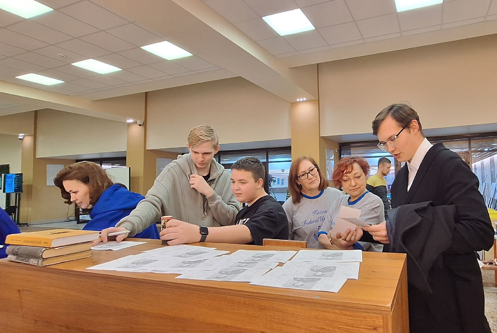 XIX 'PROнаука' в КФУ: вечер, когда оживали супергерои науки XIX 'PROнаука' в КФУ: вечер, когда оживали супергерои науки