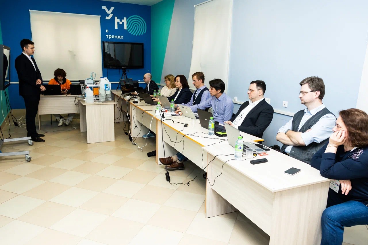 ��������� ������� ����� ������ ������� � �������� ��������������� ����� ������������� ��������� ���������� �� ����������