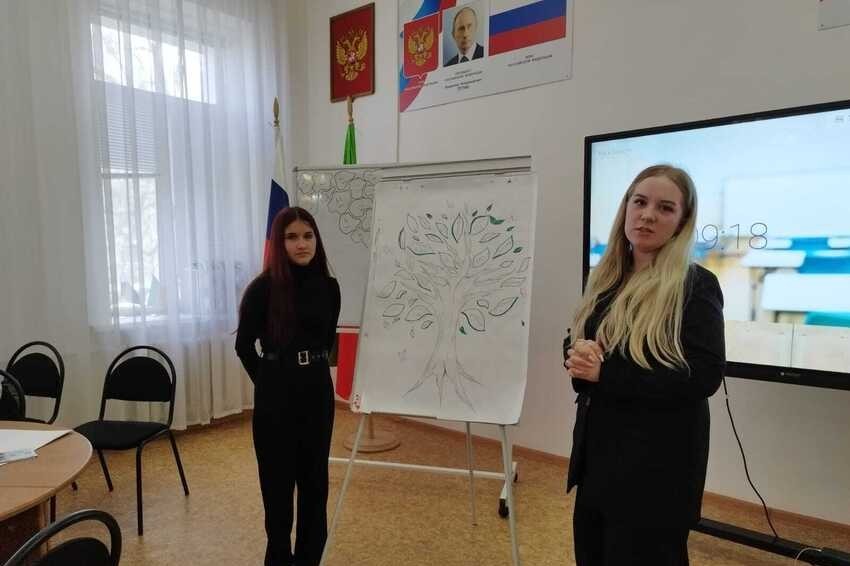 Лекции, тренинг, квиз, подготовка к ЕГЭ: в Бугульме прошли занятия психолого-педагогических классов Лекции, тренинг, квиз, подготовка к ЕГЭ: в Бугульме прошли занятия психолого-педагогических классов