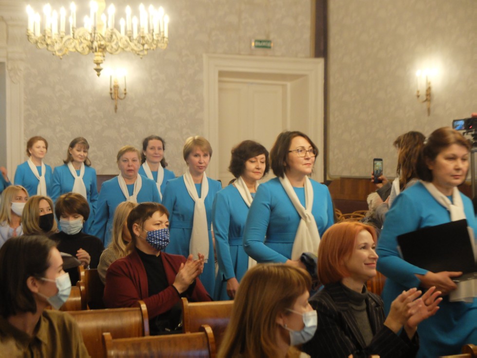 ���� 25 ���