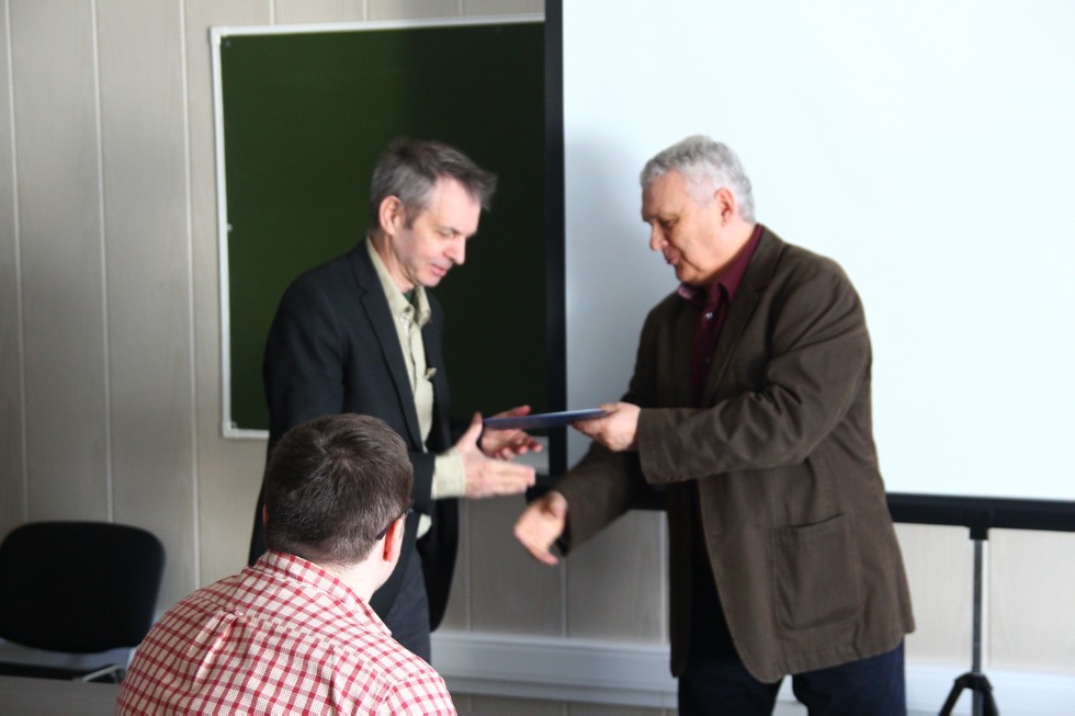 ����� ��������� ������������ 