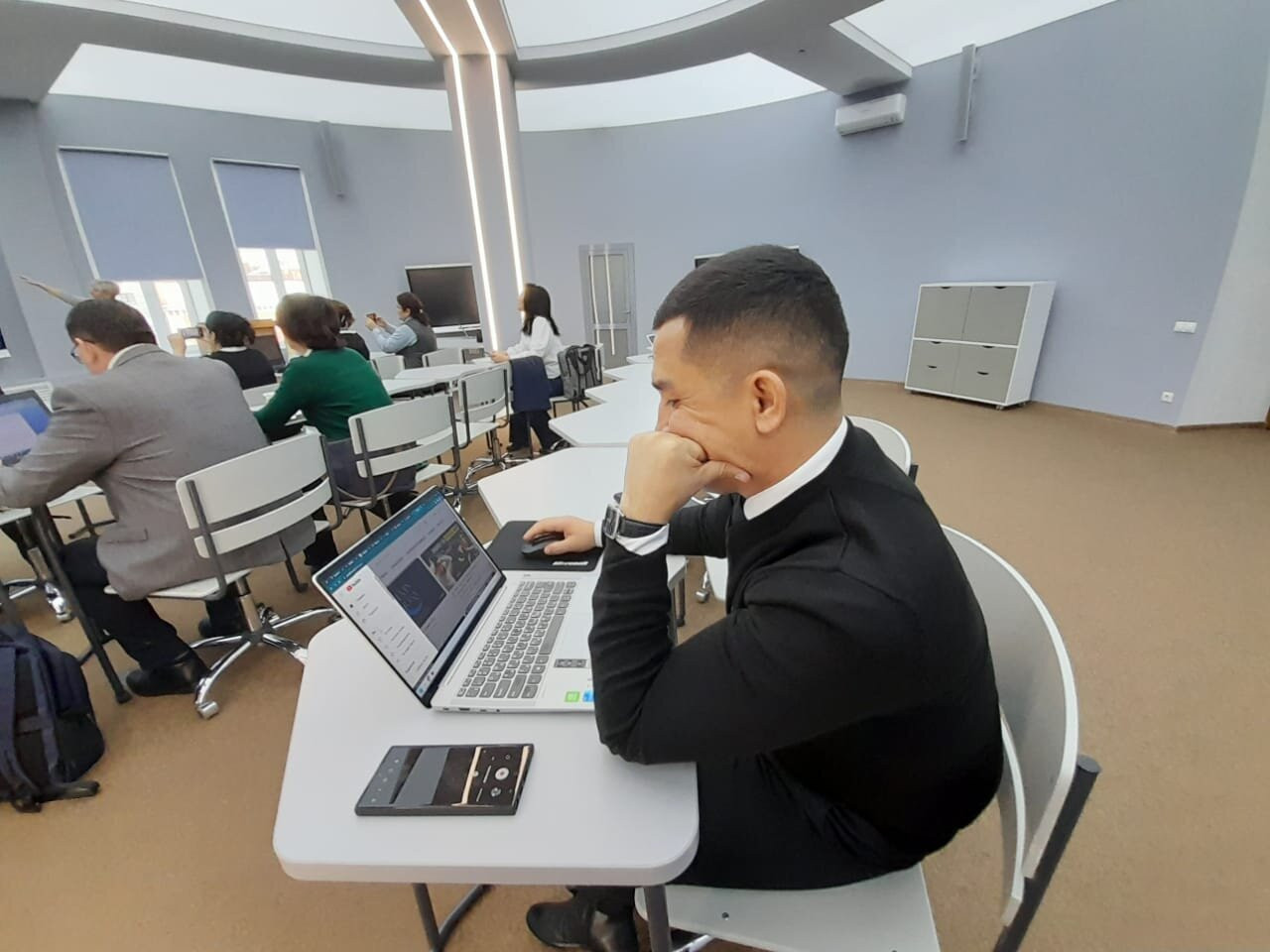 ������ ����������� ������� ���� ��������� ���������� � ����������� � ������� ����������� ���������� ������������