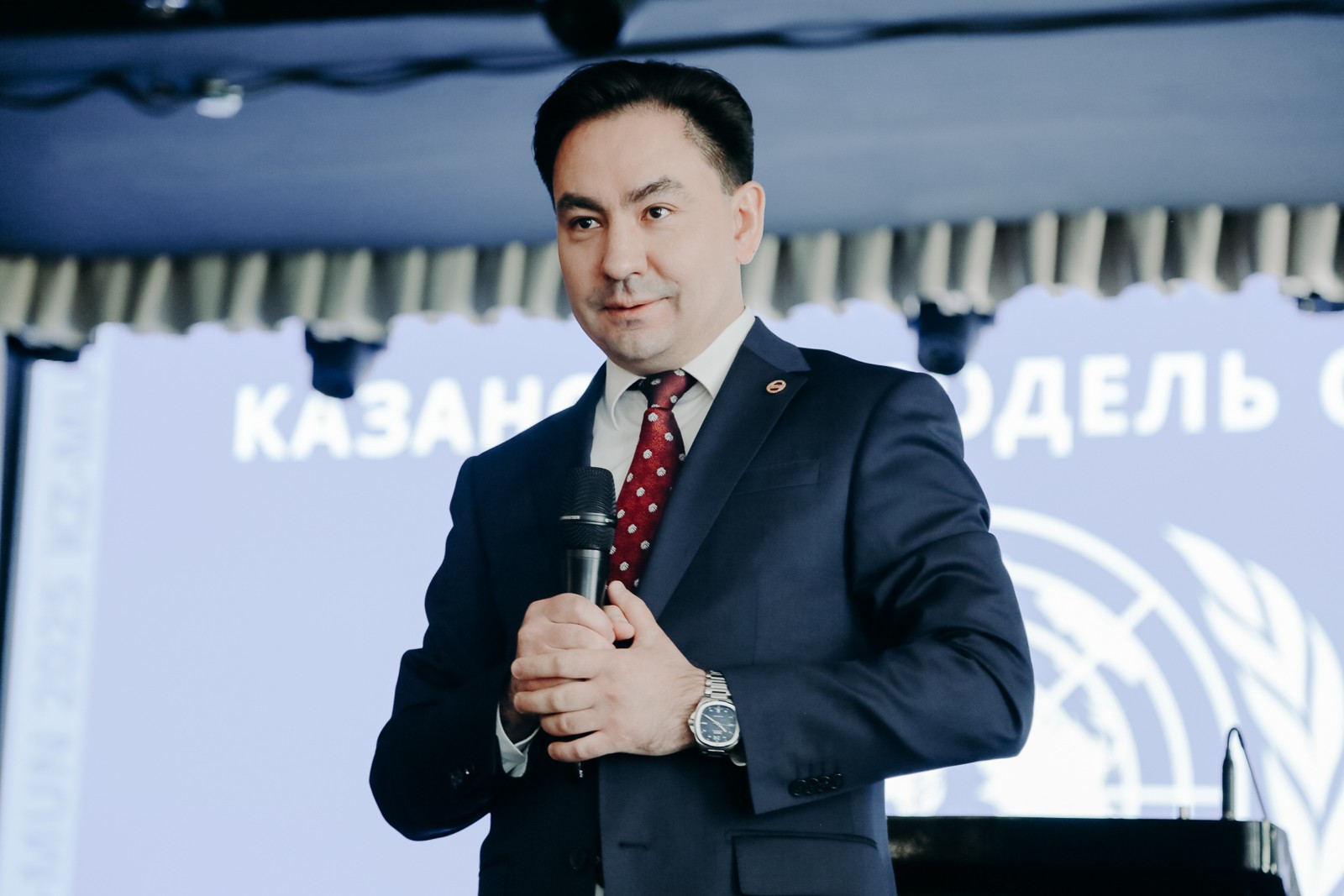 КФУ открыл Казанскую модель ООН КФУ открыл Казанскую модель ООН