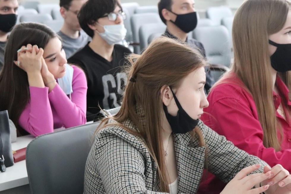 � ���������� ��������� ���������� �������� ������ '������������ ������� ����� ��������: ������������ �������� ���������� ��� ��� �����' ,���������� �������� ���