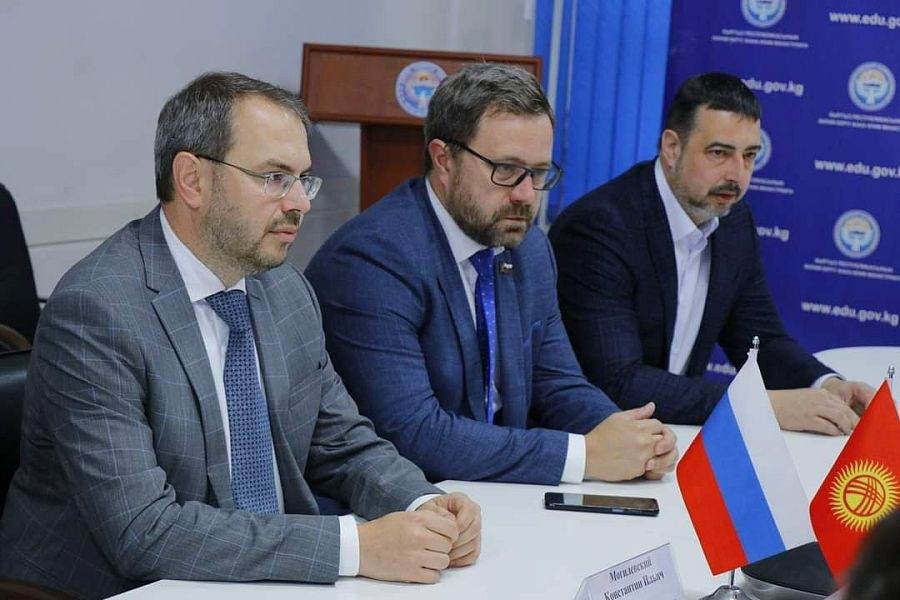 ��������� ���������� ������������ ������������ ������� ������� � ������ I-�� ��������� '������� �������� �����������������'