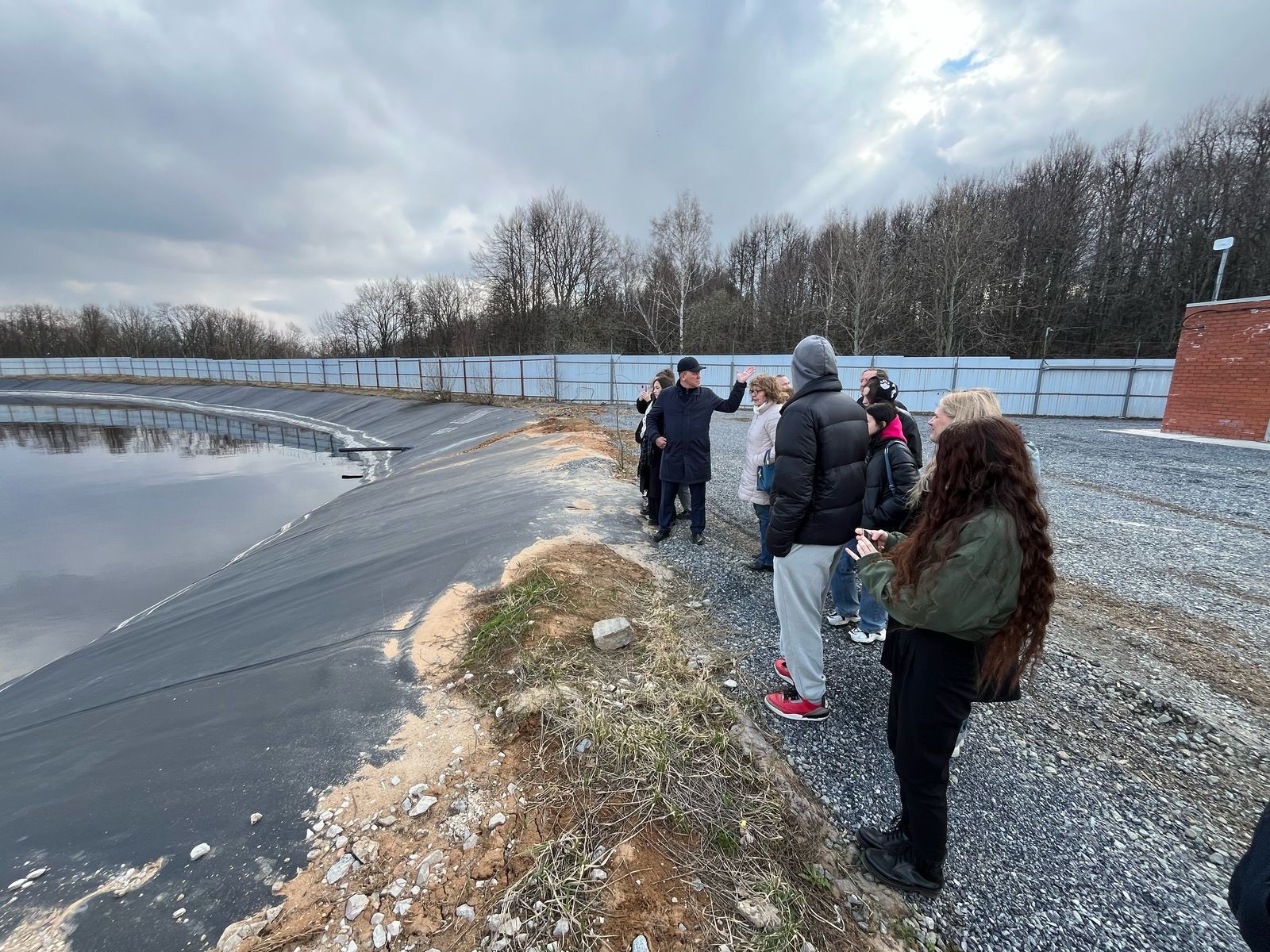 Грамотное управление в обращении с отходами ? залог благополучия города Грамотное управление в обращении с отходами ? залог благополучия города