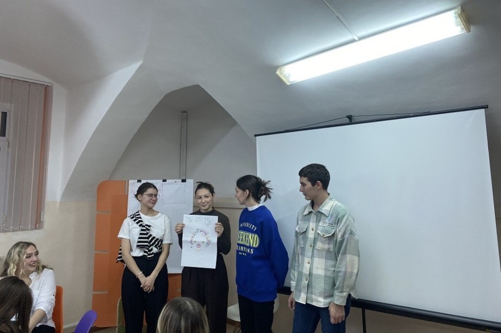 Тренинг 'Радости повседневного общения' Тренинг 'Радости повседневного общения'