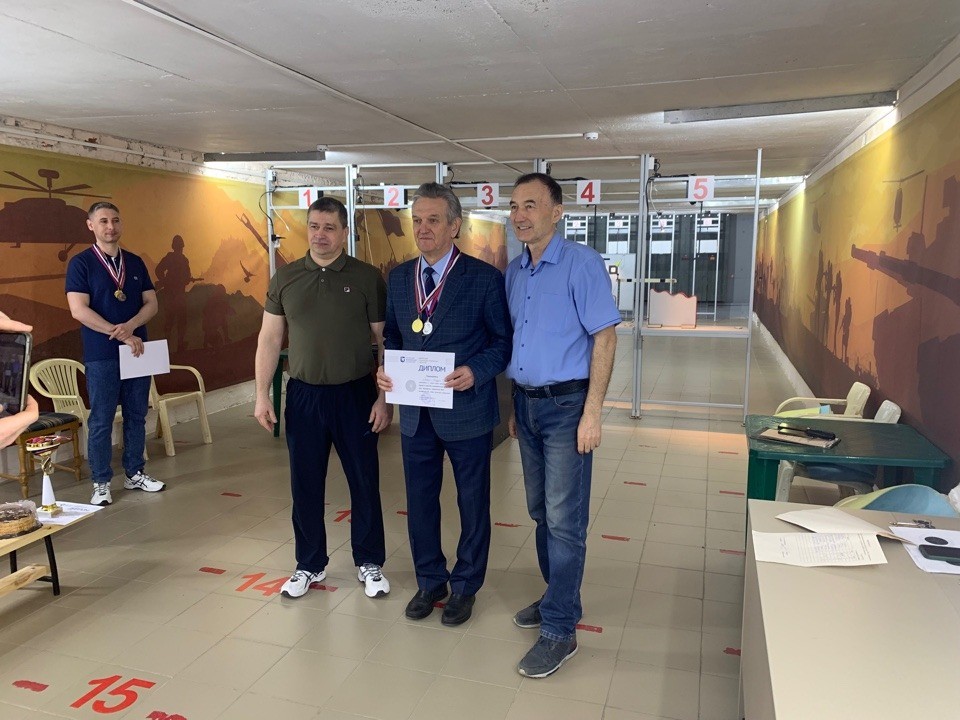 ���������� ������, ����������� 220-����� ���