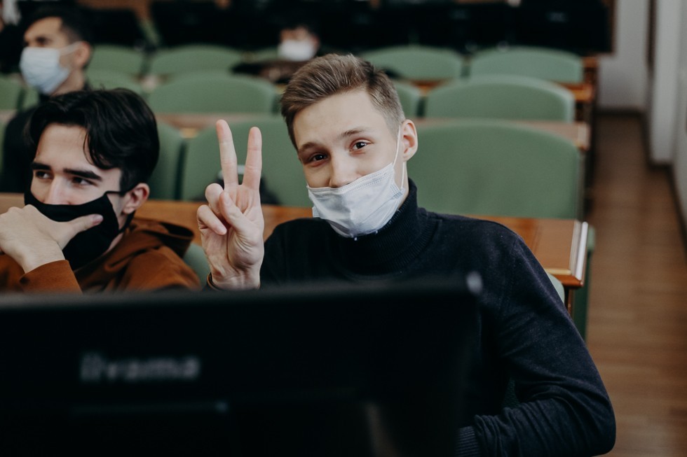 � ��� ������������ ������������� ������-������������ ����������� '������-�����: ������� � ��������'