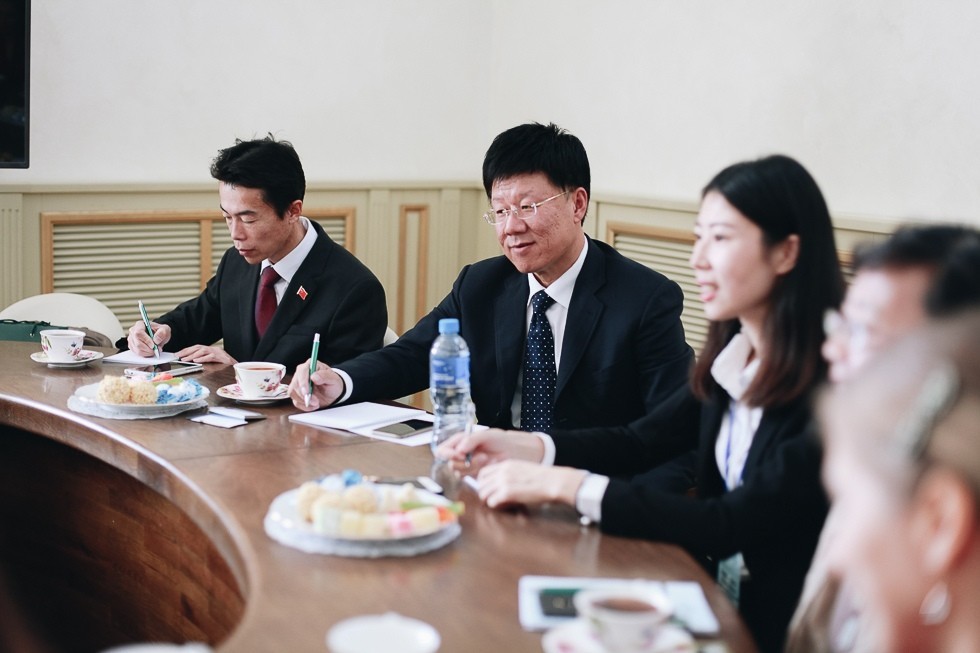 �������� ������������ � ������ � ���� ��������� � ���