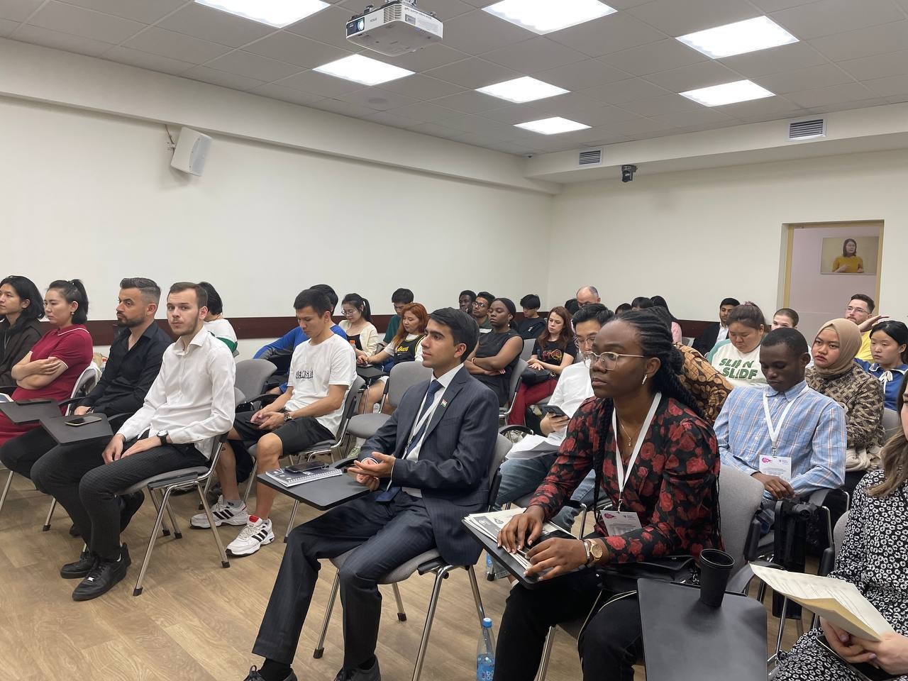 В рамках IFTE иностранные студенты и аспиранты обсудили национальные политики и программы высшего образования В рамках IFTE иностранные студенты и аспиранты обсудили национальные политики и программы высшего образования