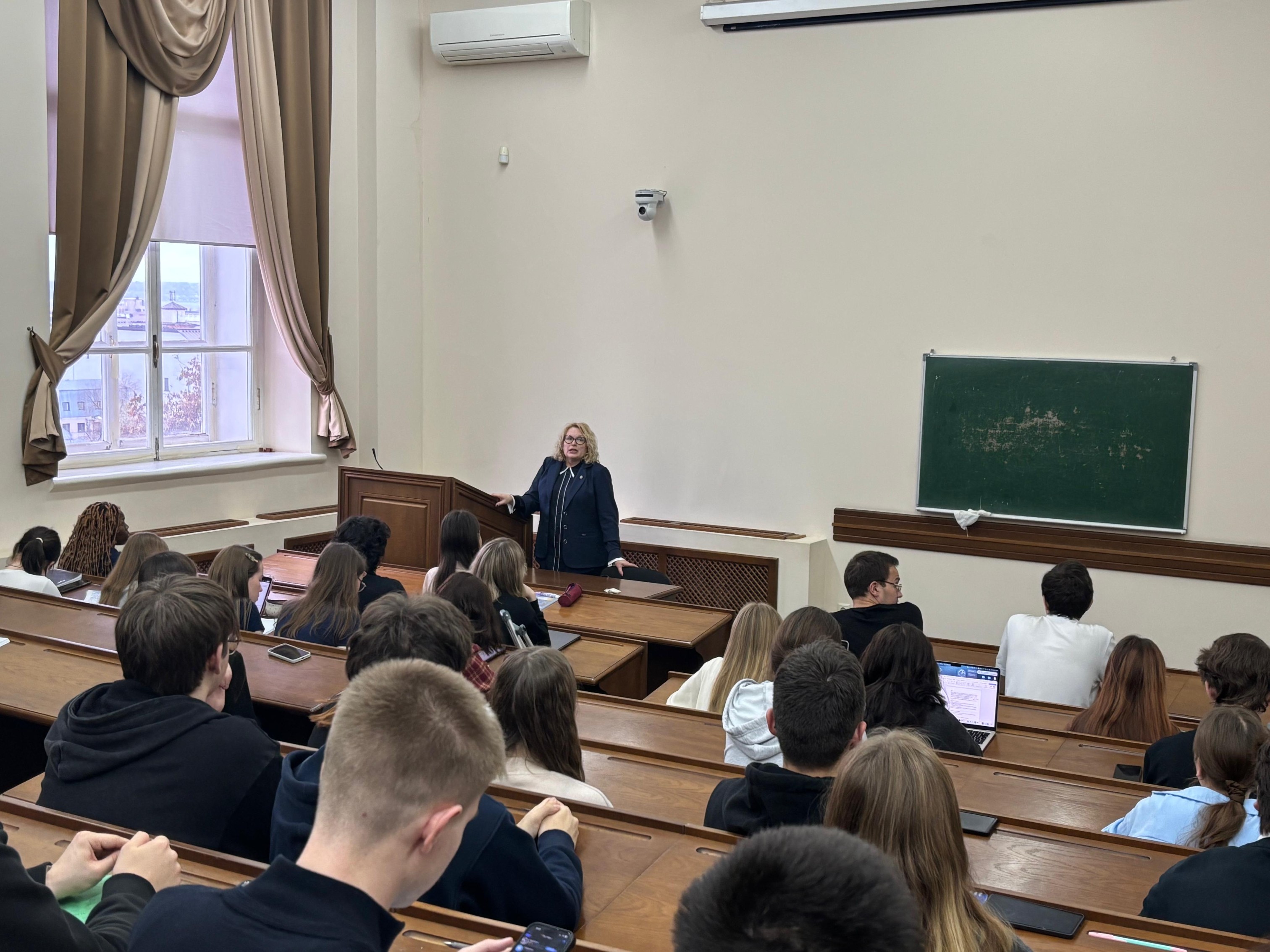 Бинарные лекции в рамках курса Бинарные лекции в рамках курса