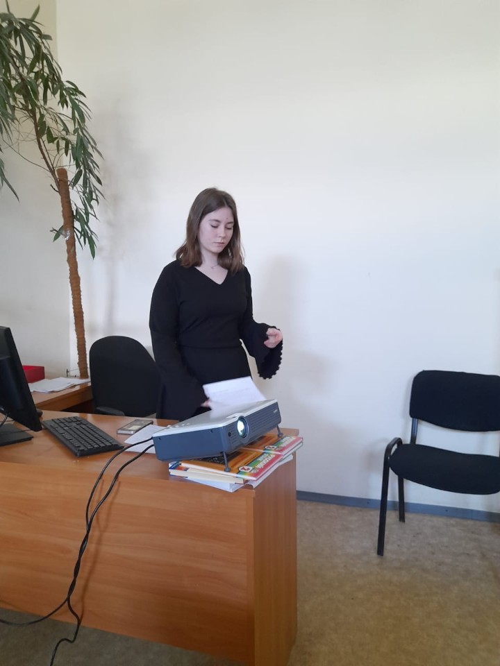 Каким быть учителю начальных классов? Каким быть учителю начальных классов?