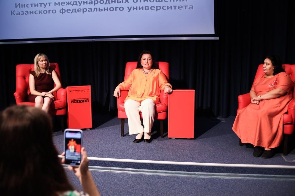 Insta-Live. ������ ����� ����������� ������ � ��������