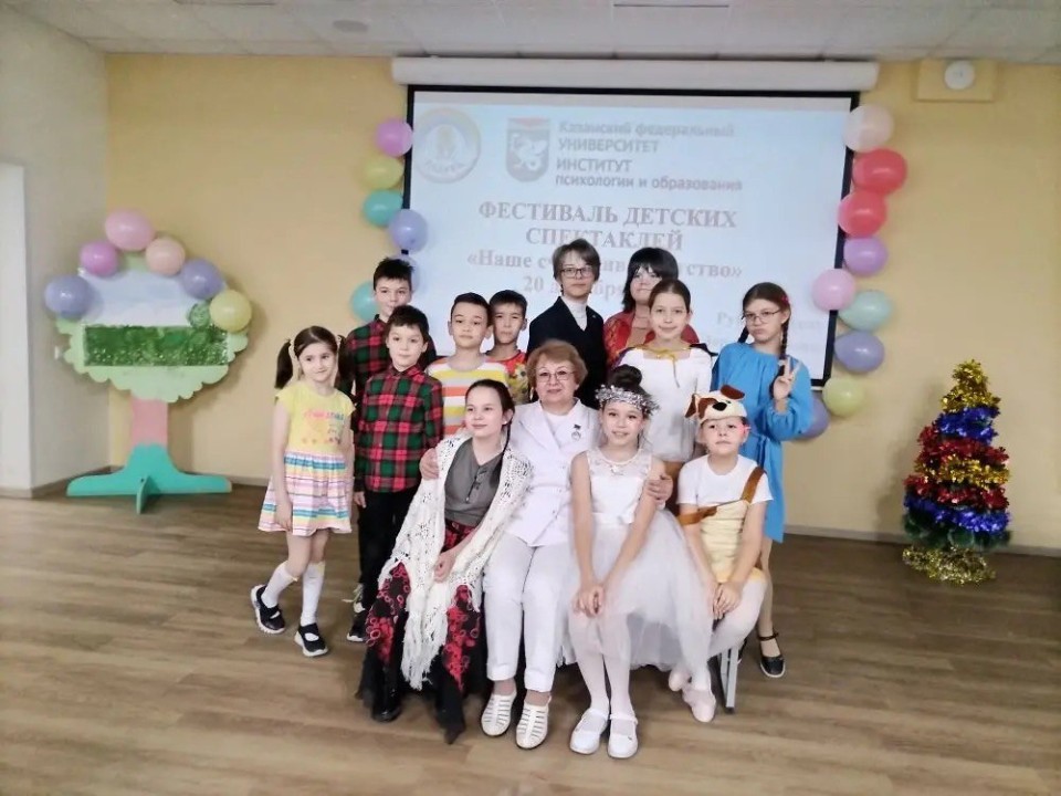 Премьера детского театра 'Радуга' 'Фестиваль детских спектаклей 'Наше счастливое детство' прошла на 'Ура'! Премьера детского театра 'Радуга' 'Фестиваль детских спектаклей 'Наше счастливое детство' прошла на 'Ура'!