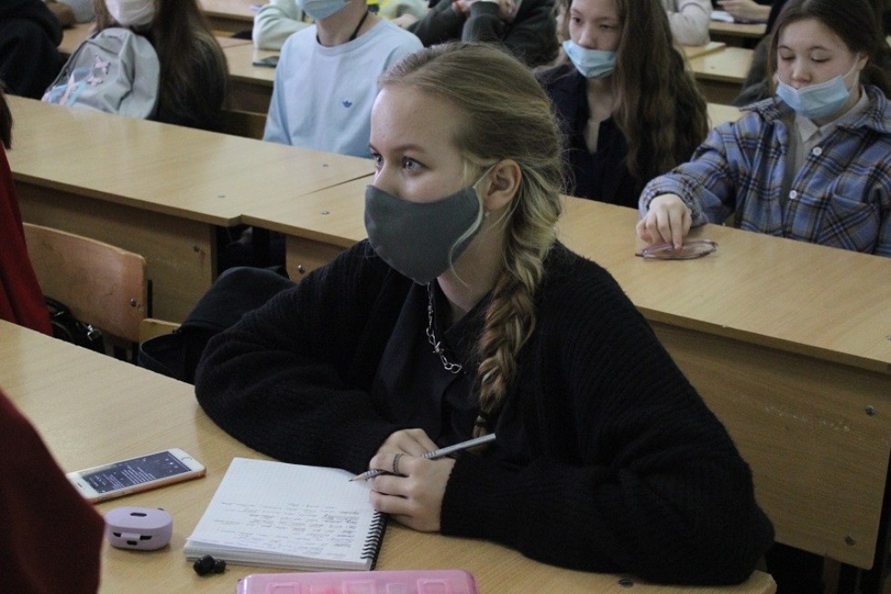 �������� ������� ������ ���������������� ������ � ������������� ��������� � ���������������