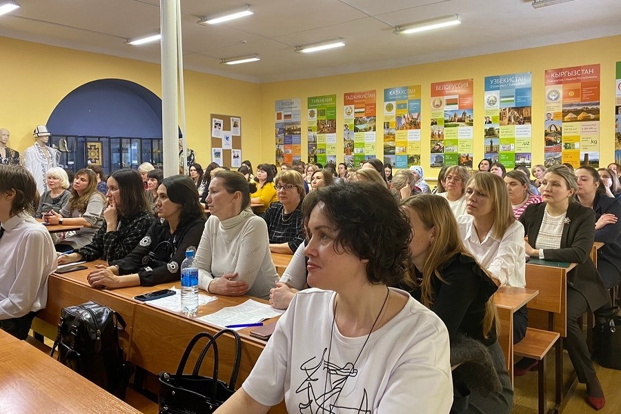 Состоялся Всероссийский семинар педагогов по формированию green skills у подрастающего поколения Состоялся Всероссийский семинар педагогов по формированию green skills у подрастающего поколения