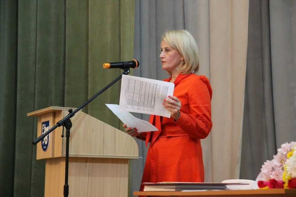 В Елабужском институте КФУ обсудили планы на новый учебный год В Елабужском институте КФУ обсудили планы на новый учебный год