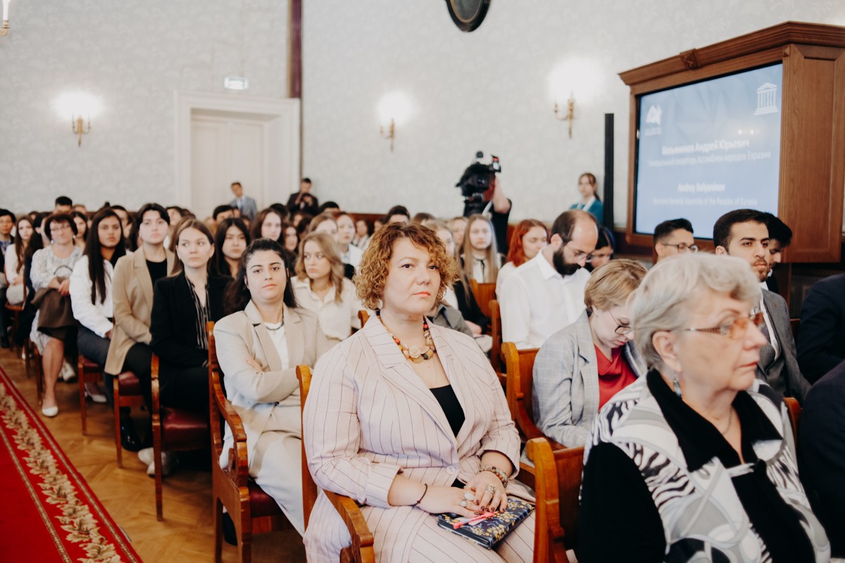 ������ ��� ����� �����: '���������� �������� ? ���� �� ����� �������� �������� ����� ������������'