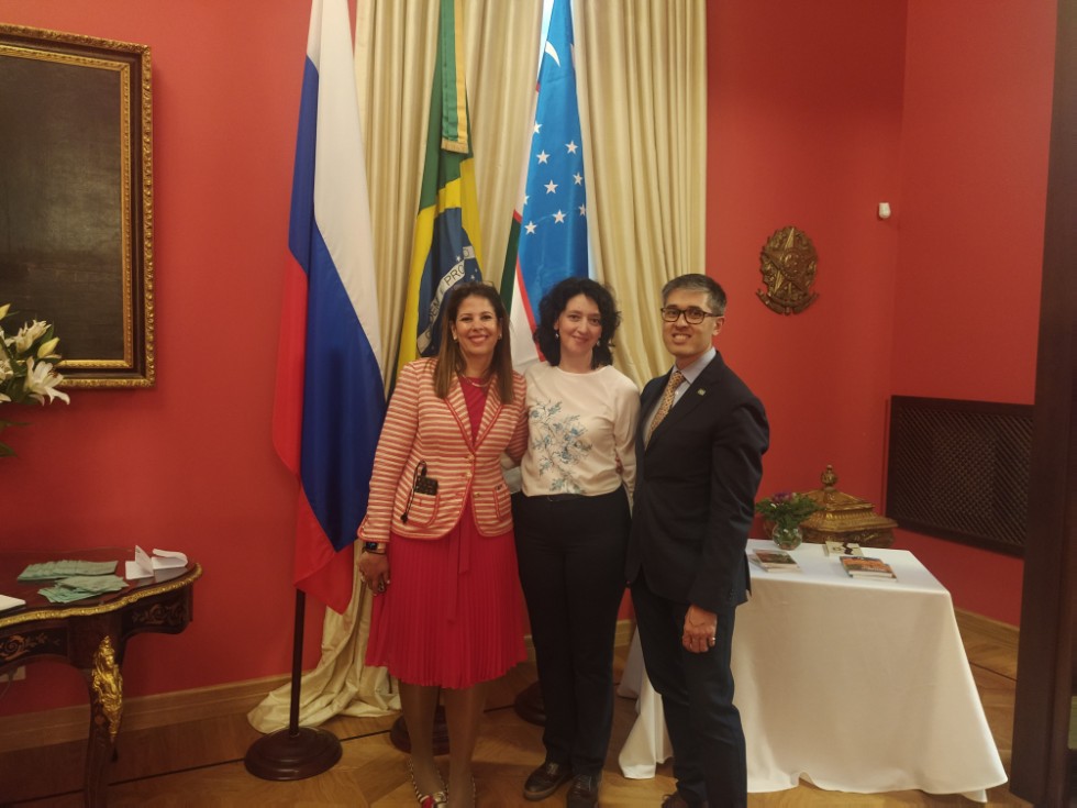 ��� ������ ������� � ������������ �������������� ��� �������������� �����