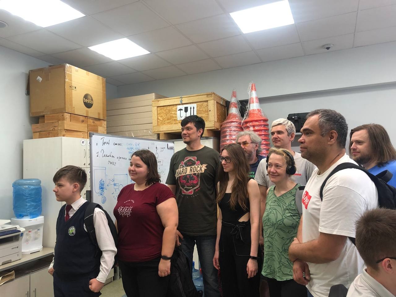 Визит 'Школы 21' в Лабораторию интеллектуальных робототехнических систем Визит 'Школы 21' в Лабораторию интеллектуальных робототехнических систем