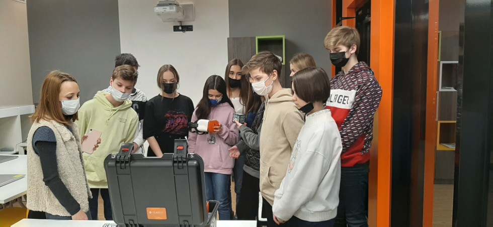 ����� ���������� ����������� �������� ������ EduTech ��� ��� ���������� � ���������