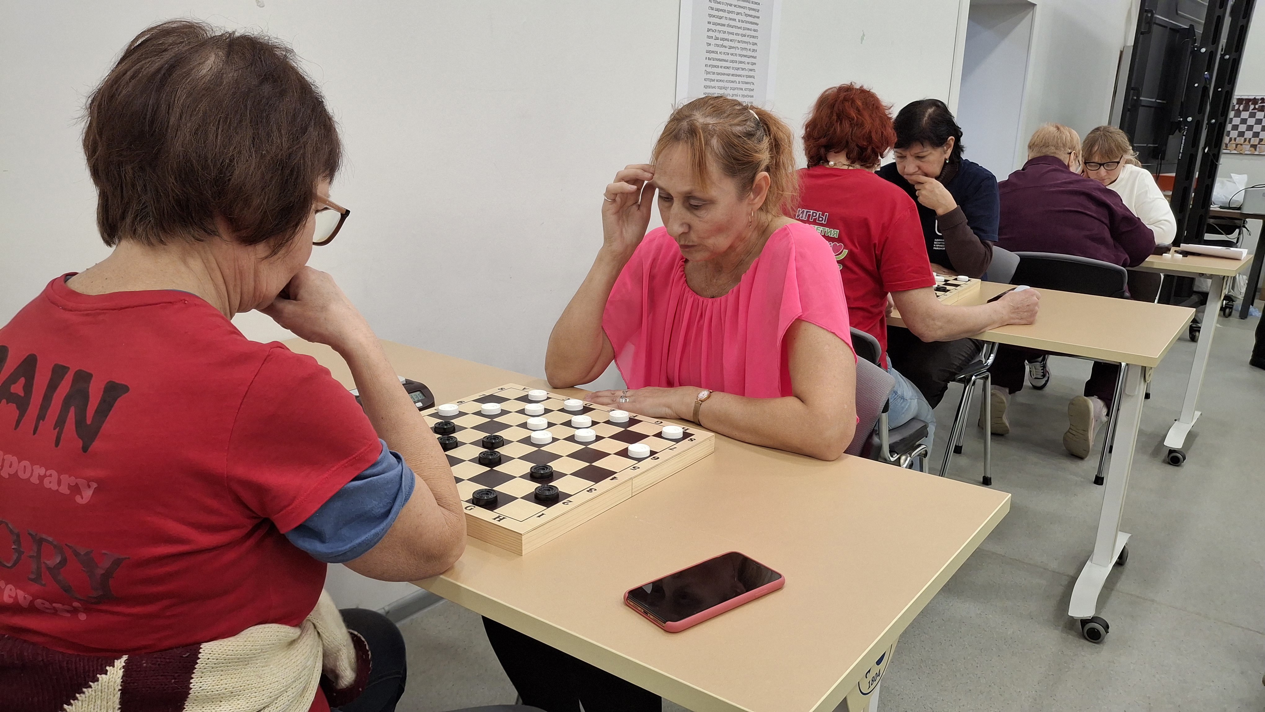 Ветераны КФУ заняли первое место в соревновании по шашкам. Ветераны КФУ заняли первое место в соревновании по шашкам.