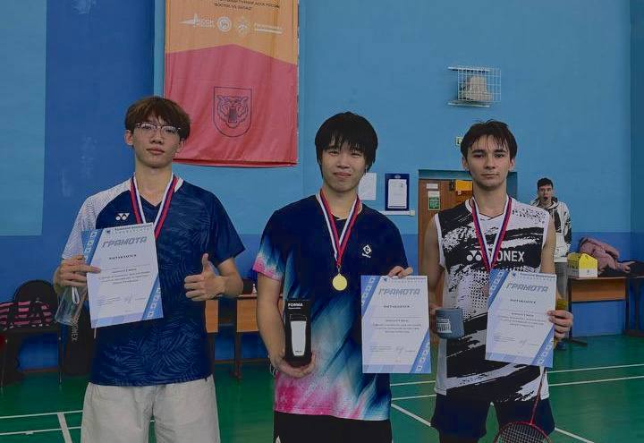 Победа студентов в турнире по бадминтону Деревни Универсиады Победа студентов в турнире по бадминтону Деревни Универсиады