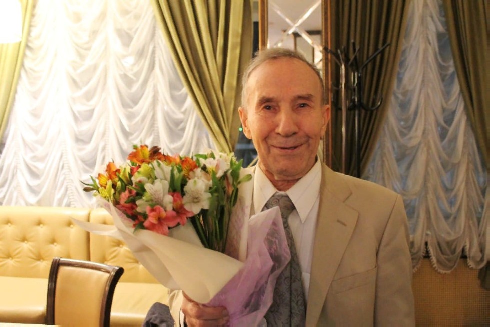 ������� ����� ������