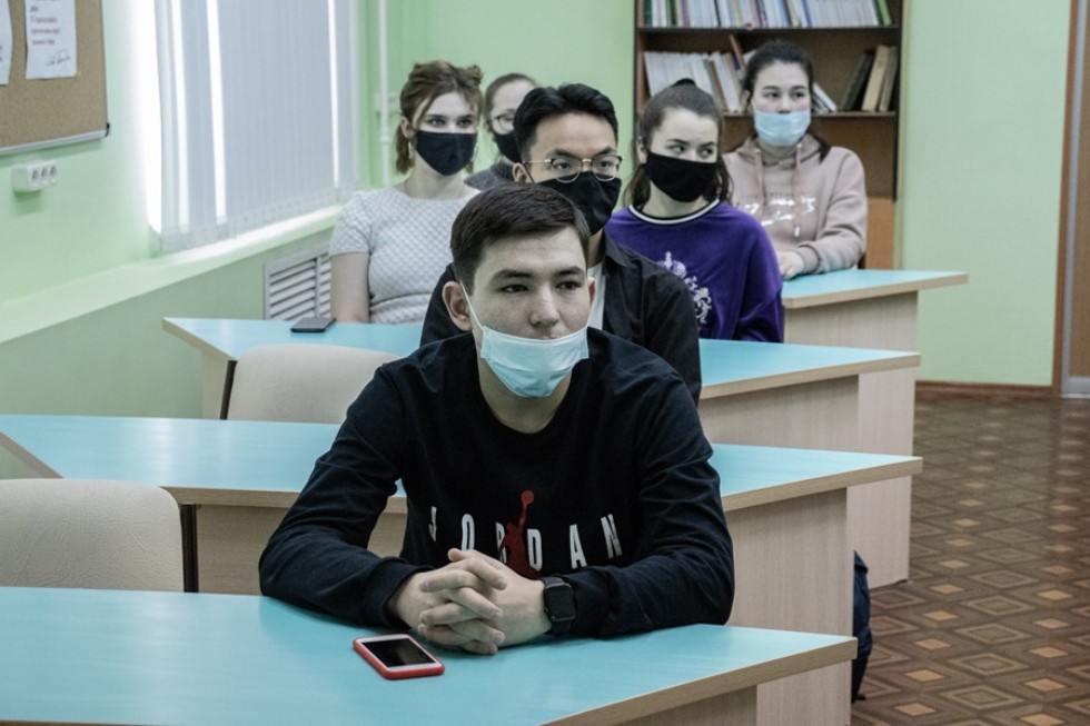 Состоялась открытая лекция 'Вызовы времени и протекционизм российской системы образования' Состоялась открытая лекция 'Вызовы времени и протекционизм российской системы образования'