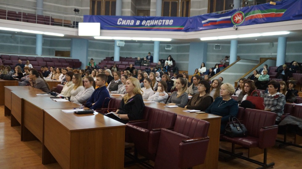 '������ ���, ��������� ��� ����!'������������� ������-������������ ����������� '����������������� � �������� � XXI ���� ('�������� ����') ����� �������� �������������� ���������� � ��������� ������ ���������