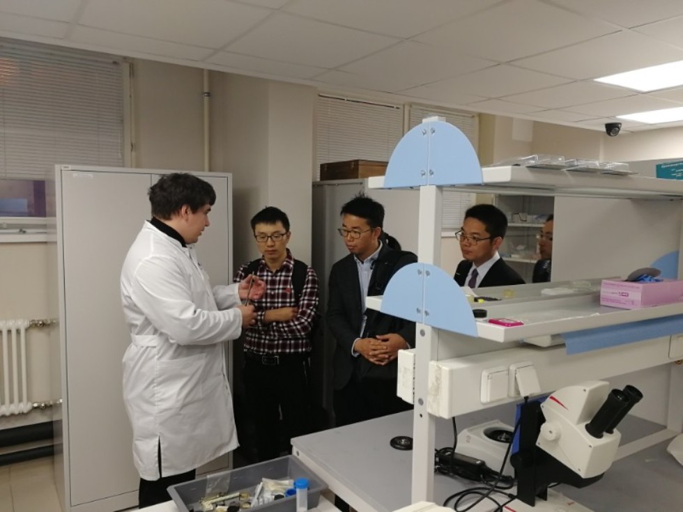 Researcher delegation from Hunan Normal University