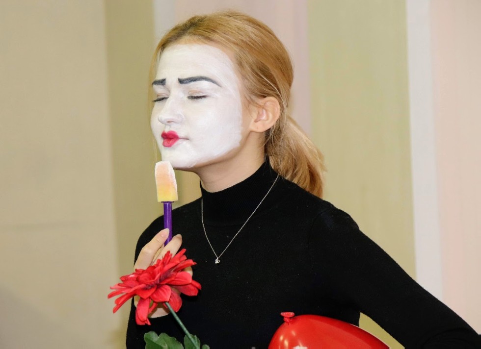 ��������, ����������� 85-����� ����������� ��������� ��. �.�. ���������