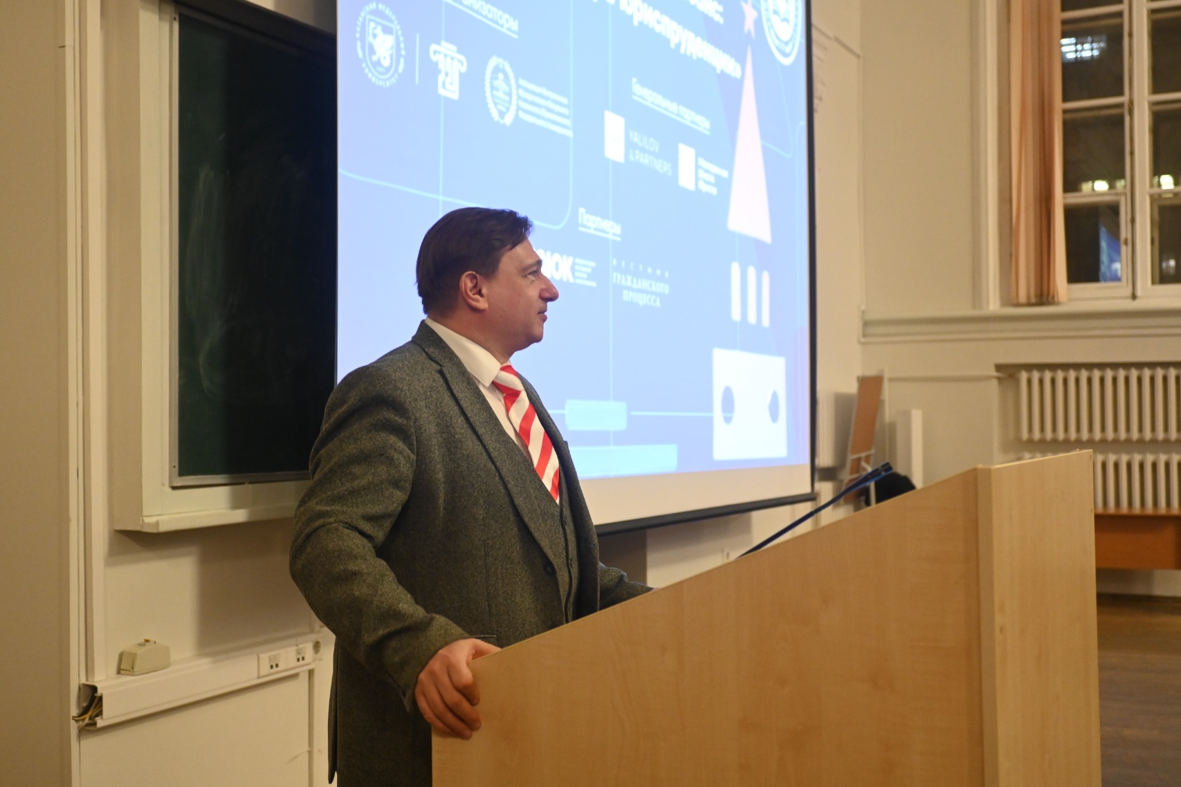 � ������������� ������-������������ ������� ��������� � ���������� '������ �����: ���������� ������ � ������������ ���'